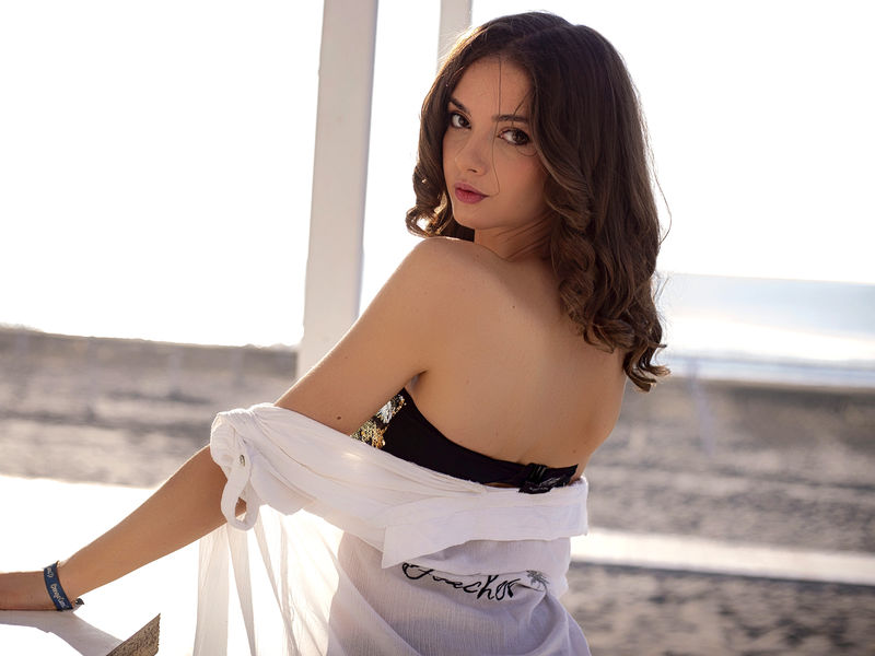 What are cam that will be great for twat tonguing desires What are cam that will be great for twat tonguing desires