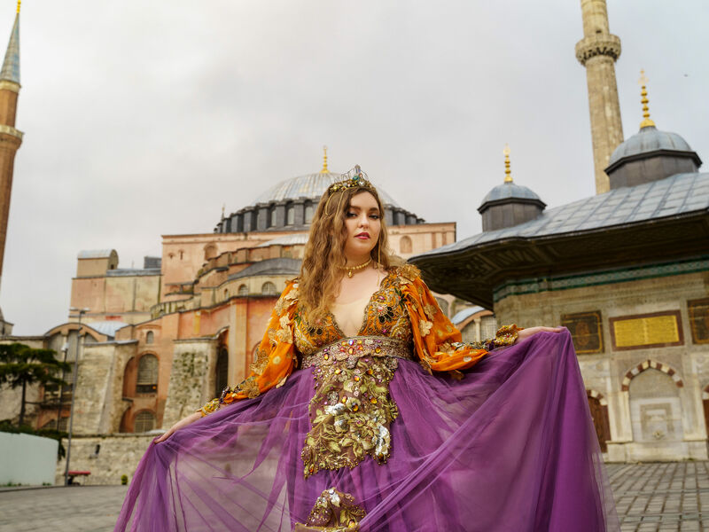 It is no a lot more than 50 pages a minute in a exclusive talk with a price  of womans